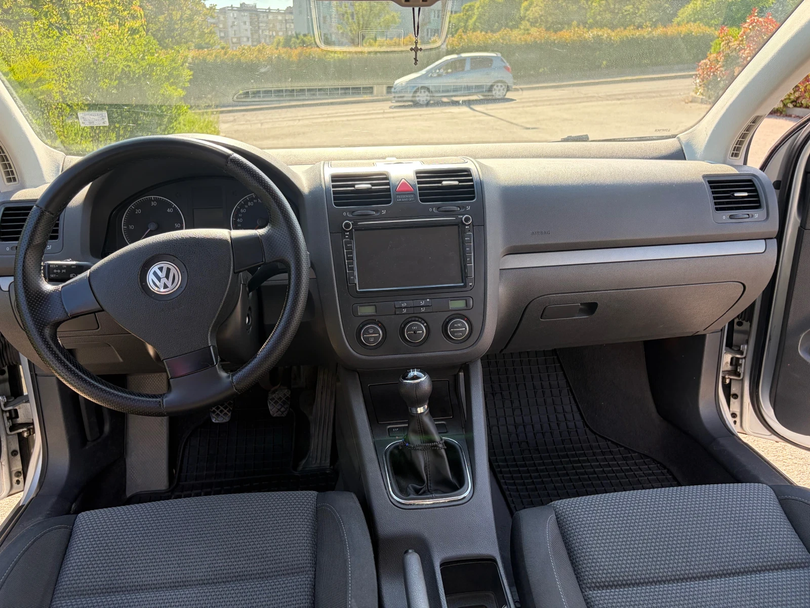 VW Golf, снимка 4 - Автомобили и джипове - 54597475