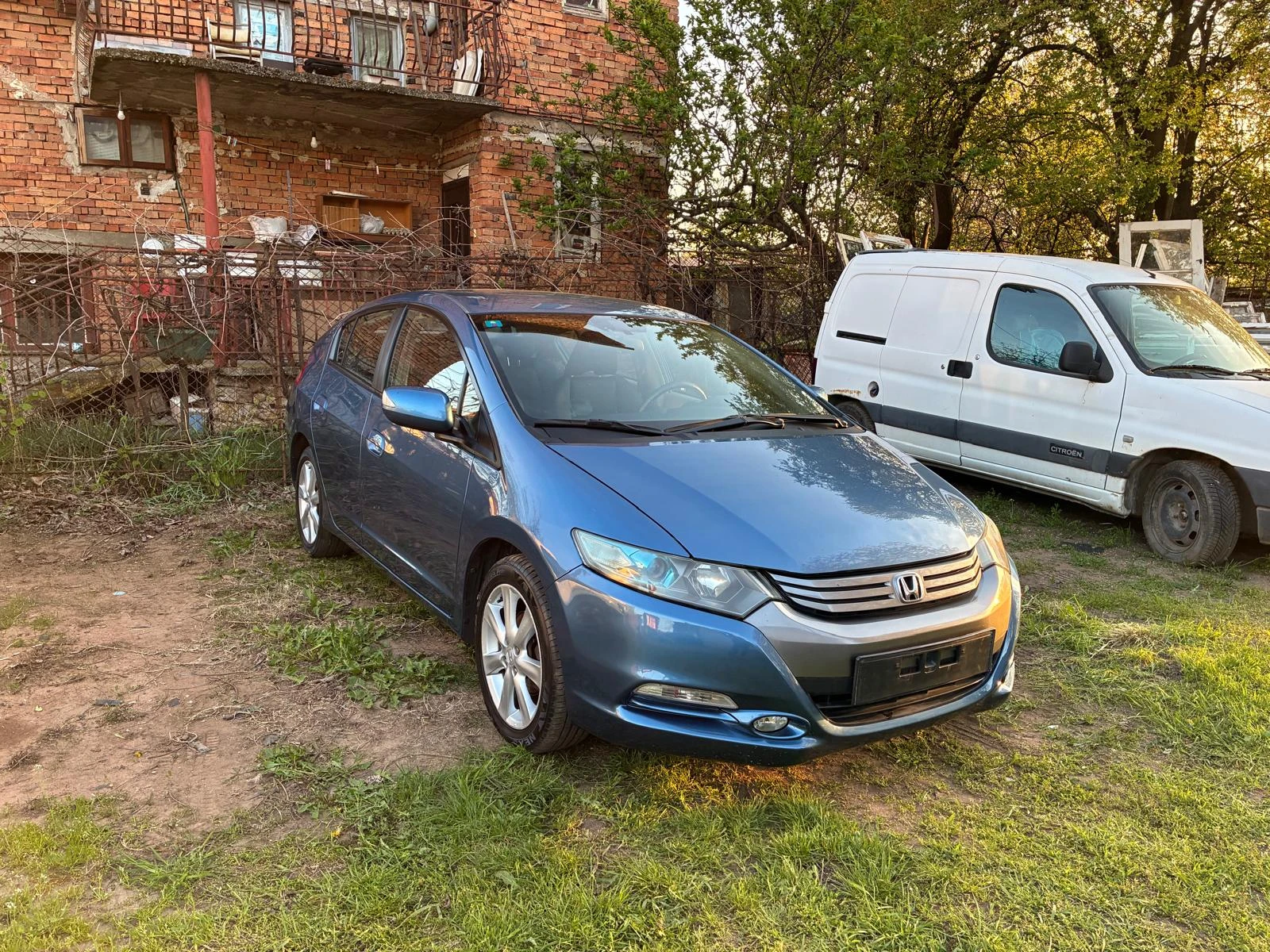 Honda Insight 1.3I HYBRID AUTOMATIC , снимка 4 - Автомобили и джипове - 54662413