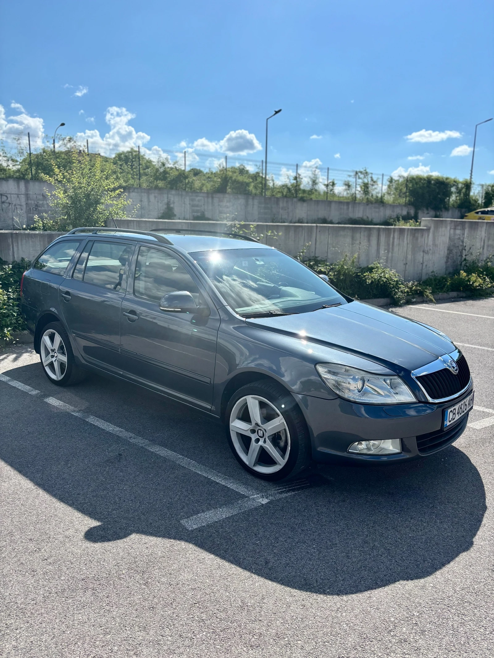 Skoda Octavia 2.0 DSG BKD, снимка 2 - Автомобили и джипове - 54811110