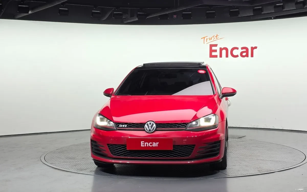 VW Golf !MK7 GTI! !DSG! !PANO!, снимка 3 - Автомобили и джипове - 54934651