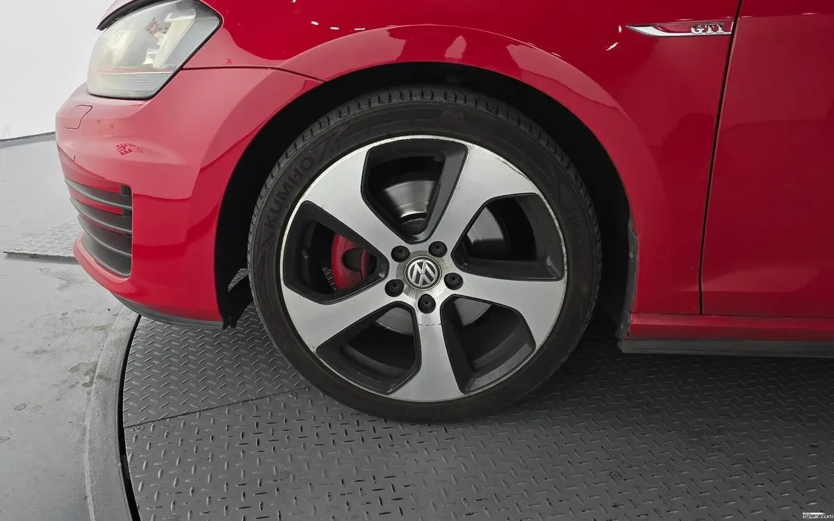 VW Golf !MK7 GTI! !DSG! !PANO!, снимка 5 - Автомобили и джипове - 54934651