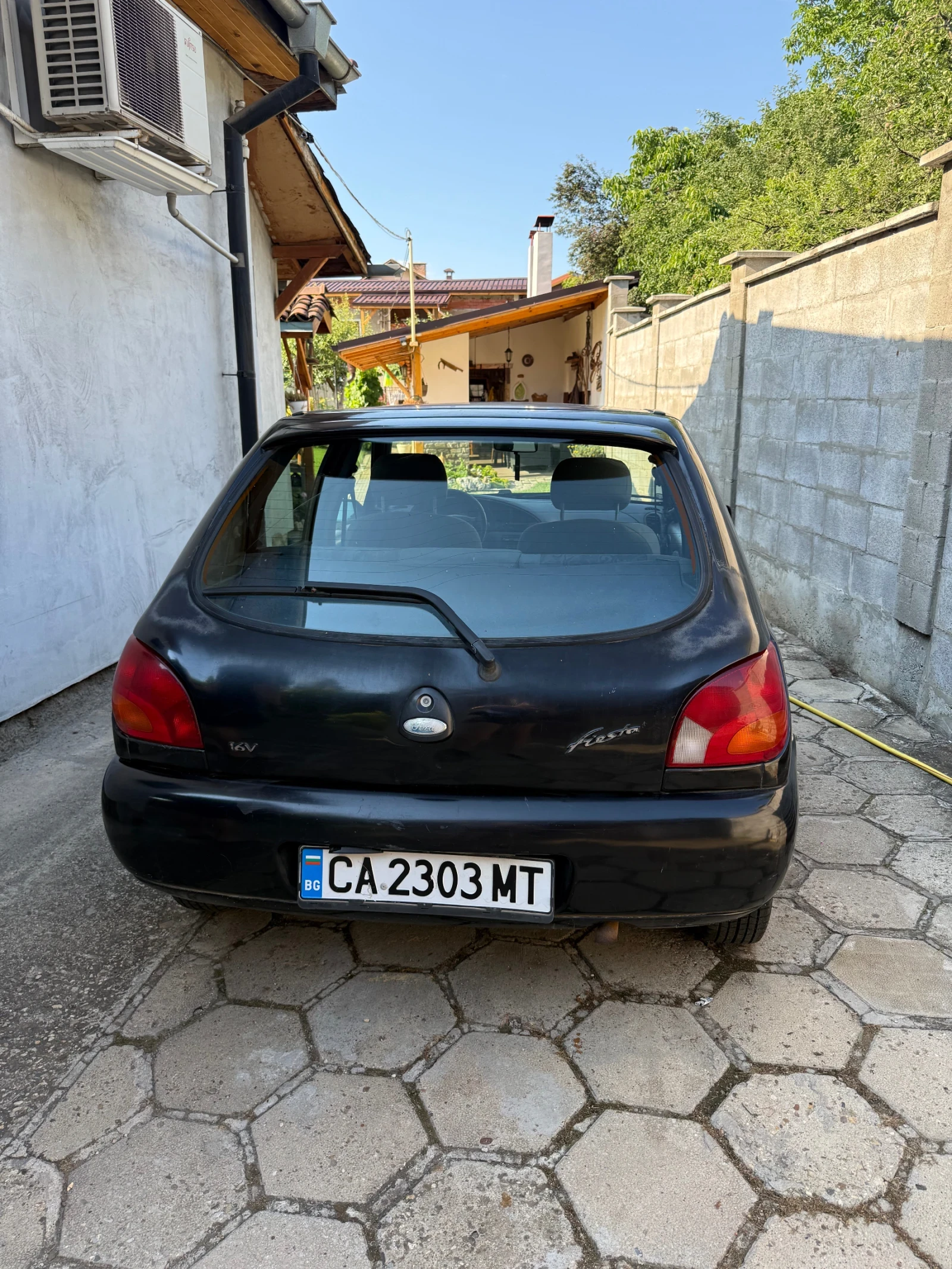Ford Fiesta 1.6, снимка 2 - Автомобили и джипове - 55147383