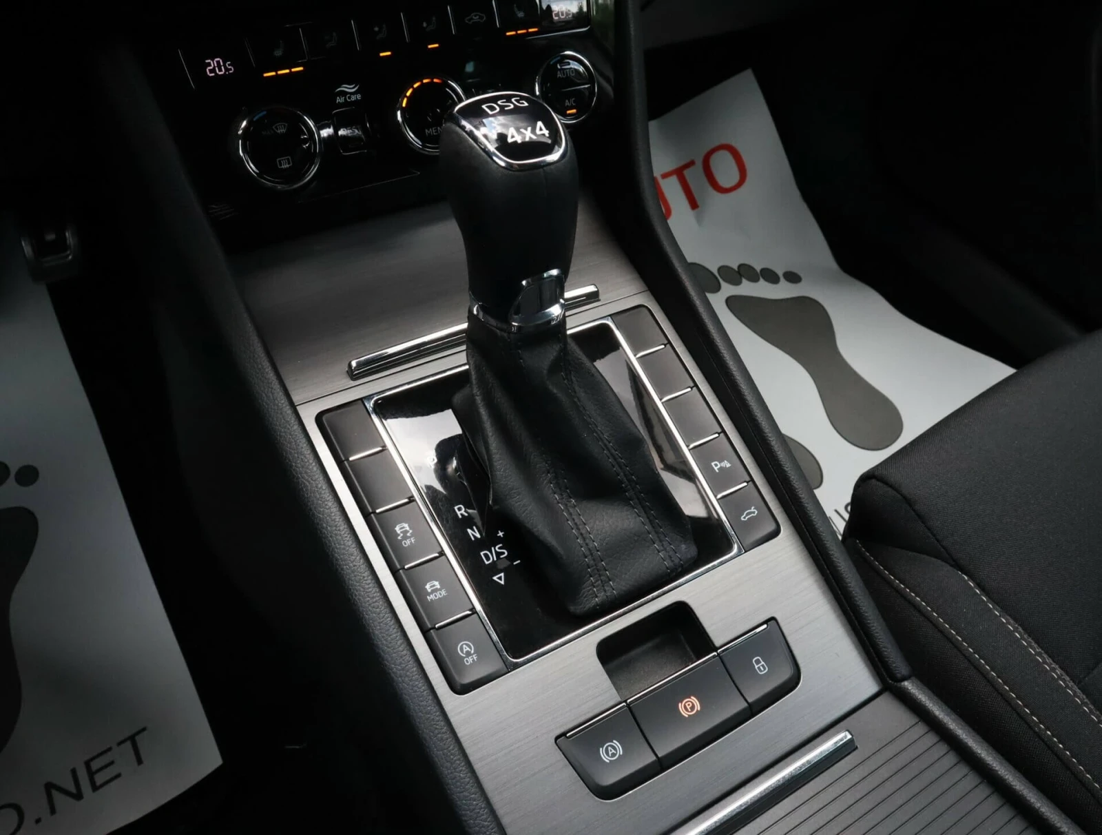 Skoda Superb 2.0TDI/4X4 Scout/DSG/Подгрев/Камера/Virtual/Distro, снимка 10 - Автомобили и джипове - 55235543