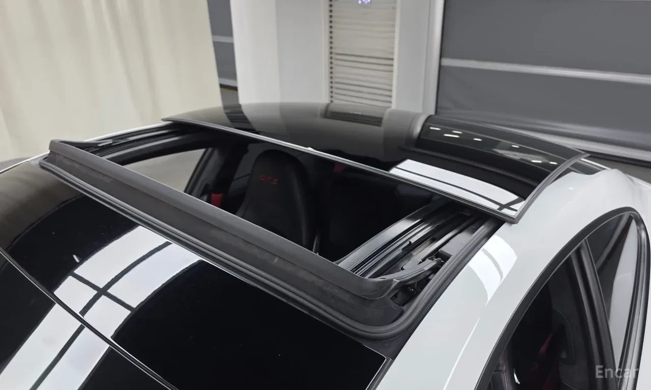 Porsche 911 Carrera GTS| SPORT CHRONO | SPORT EXHAUST| 18SEATS | Mobile.bg � ����������� 15