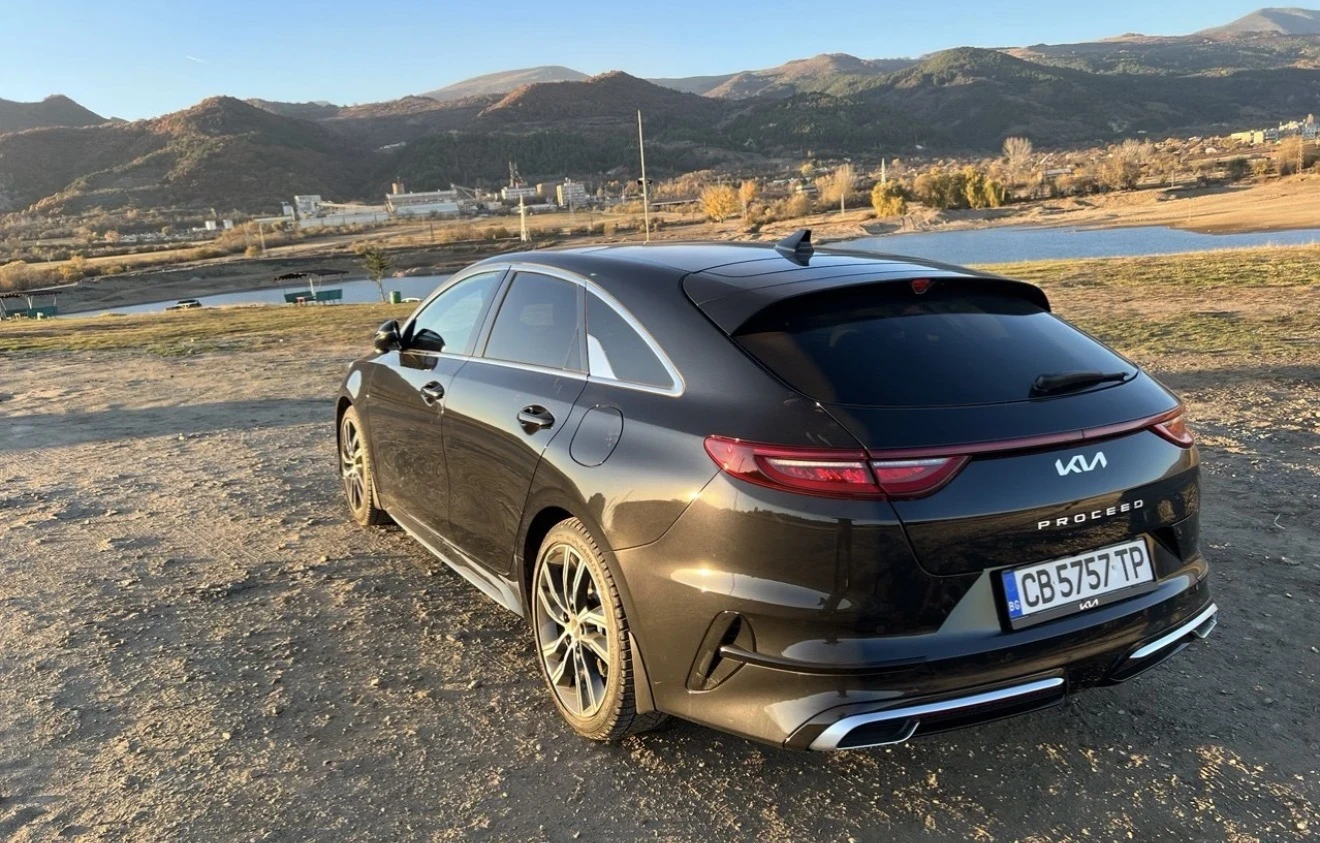 Kia Pro ceed KIA PROCEED GT LINE 2023   160 к.с.   ПАНОРАМА   П, снимка 4 - Автомобили и джипове - 55658036