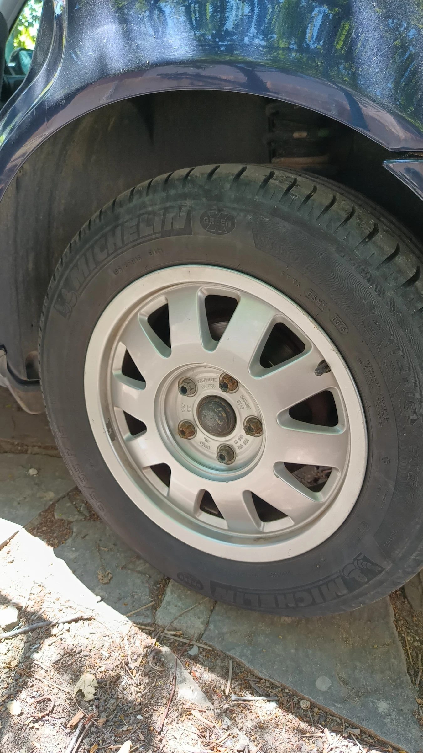 Audi A4 1.8, снимка 7 - Автомобили и джипове - 55676122