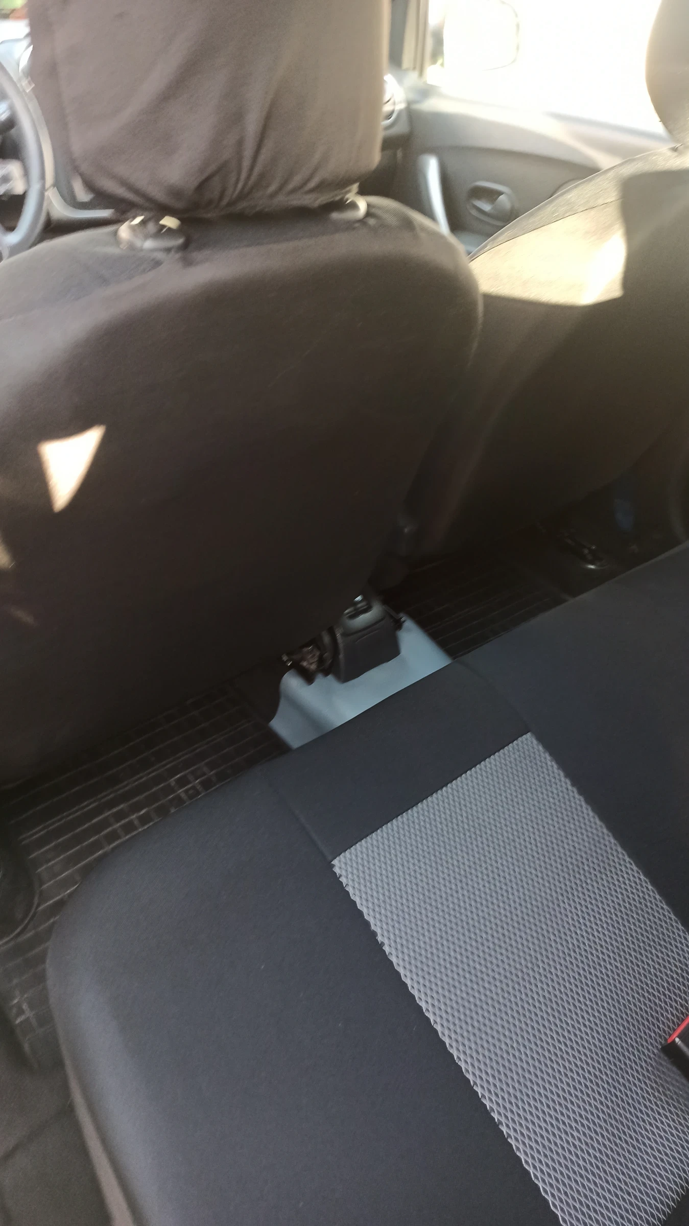 Dacia Sandero, снимка 4 - Автомобили и джипове - 55772260