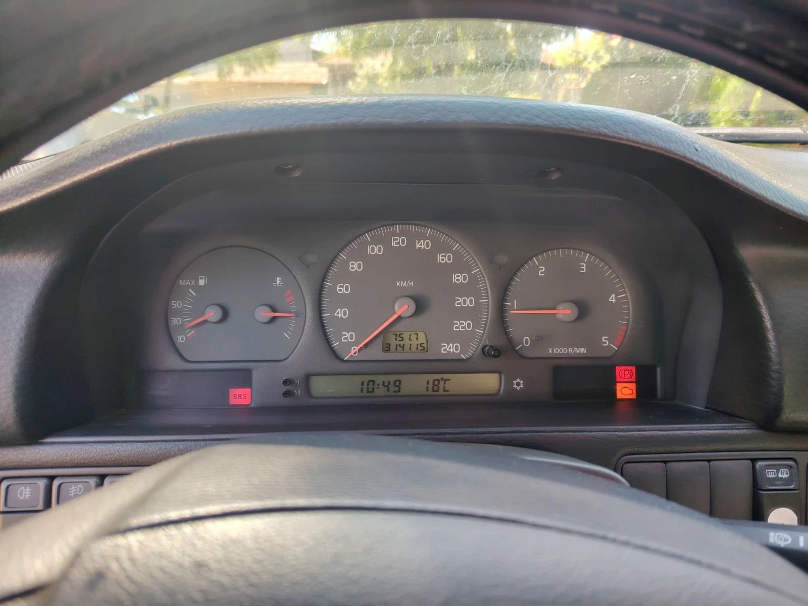 Volvo V70, снимка 16 - Автомобили и джипове - 55874182