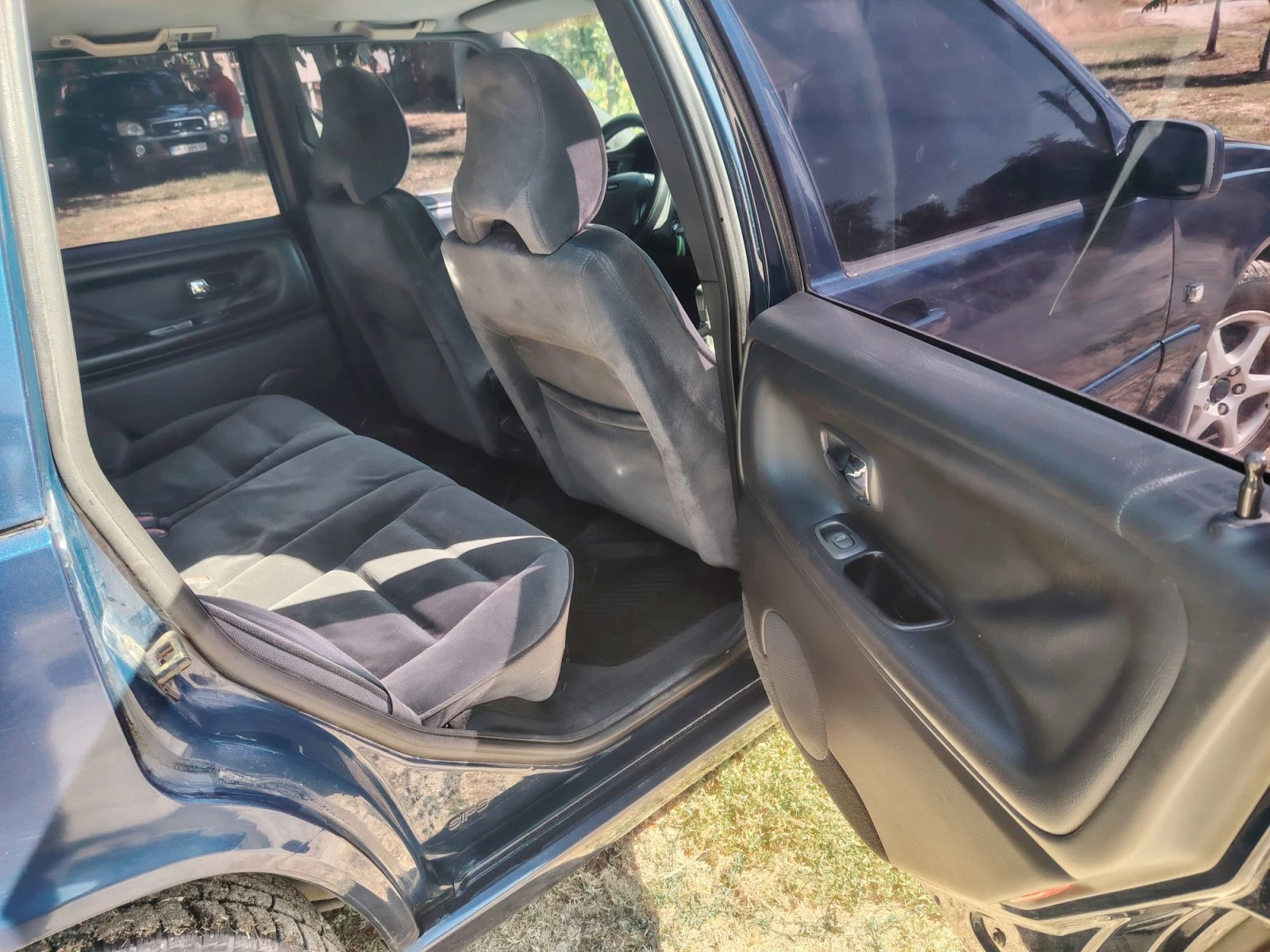 Volvo V70, снимка 6 - Автомобили и джипове - 55874182