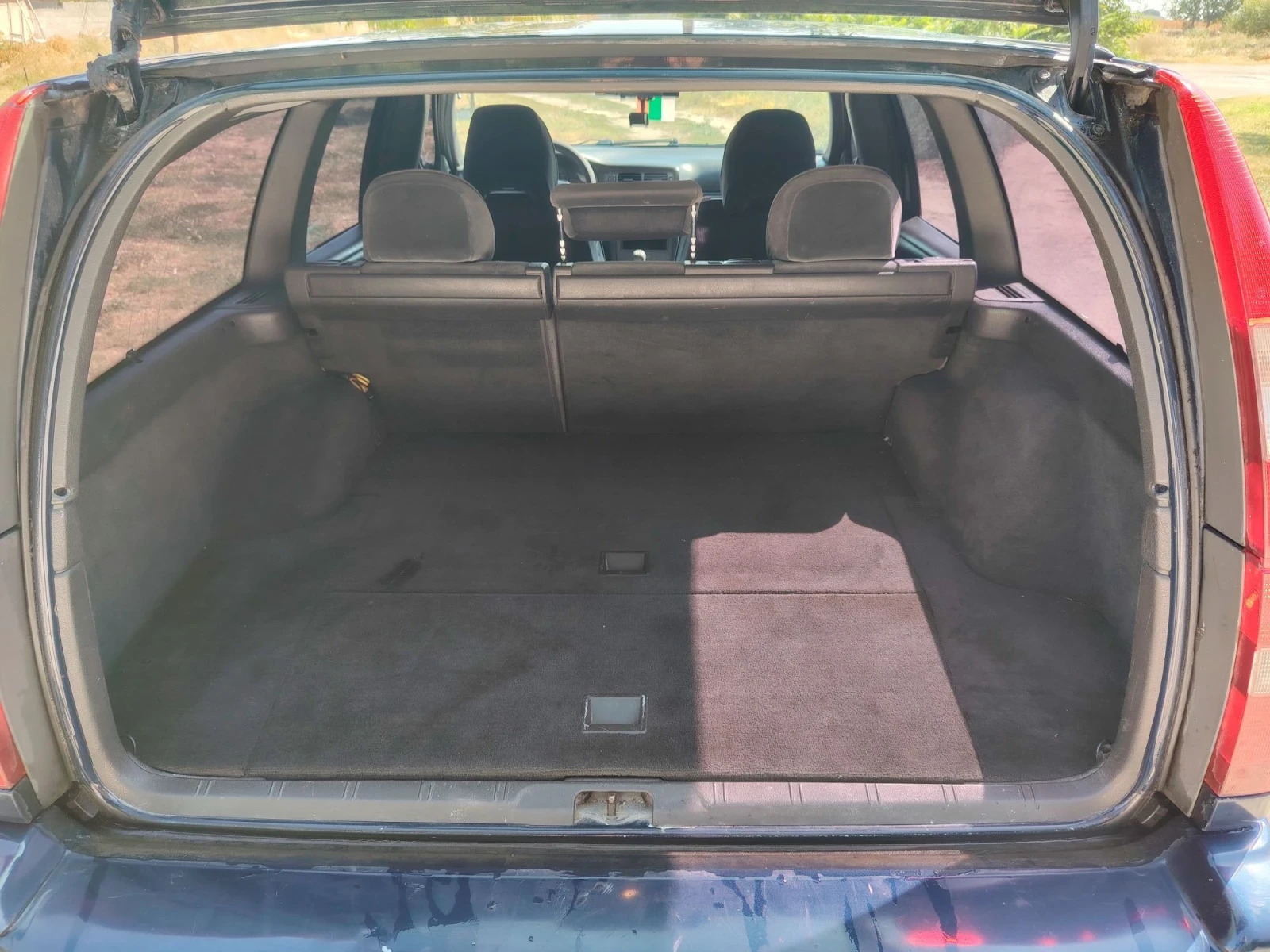 Volvo V70, снимка 7 - Автомобили и джипове - 55874182