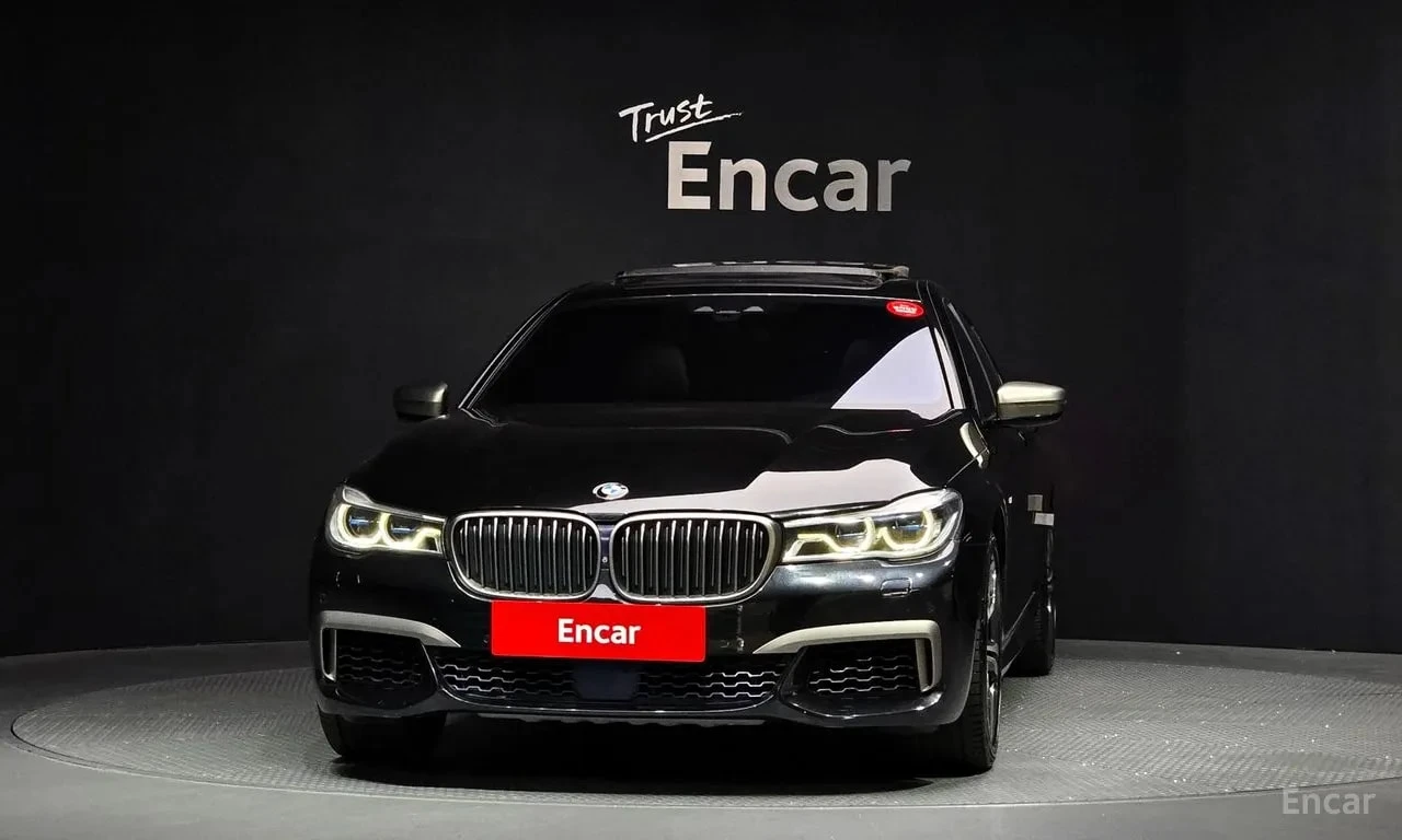 BMW 760 M760Li xDrive V12 / Всички екстри за модела, снимка 3 - Автомобили и джипове - 55949191