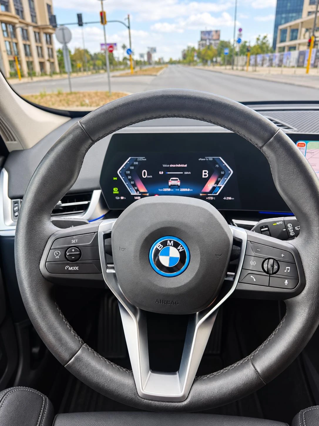 BMW iX1 xDrive 30 ��������, ������ | Mobile.bg � ����������� 11