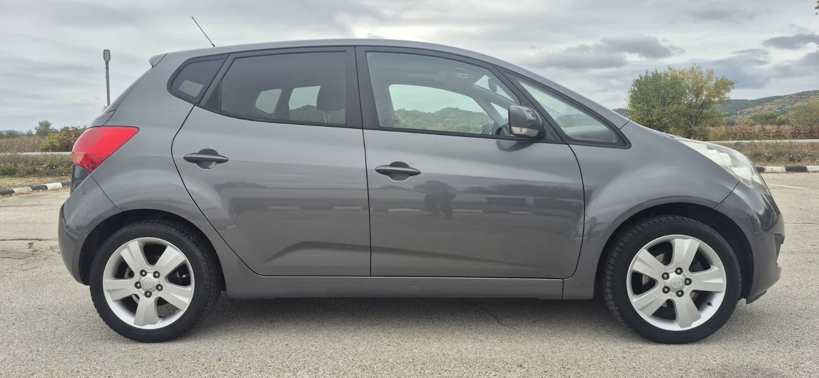 Kia Venga, снимка 6 - Автомобили и джипове - 56481005