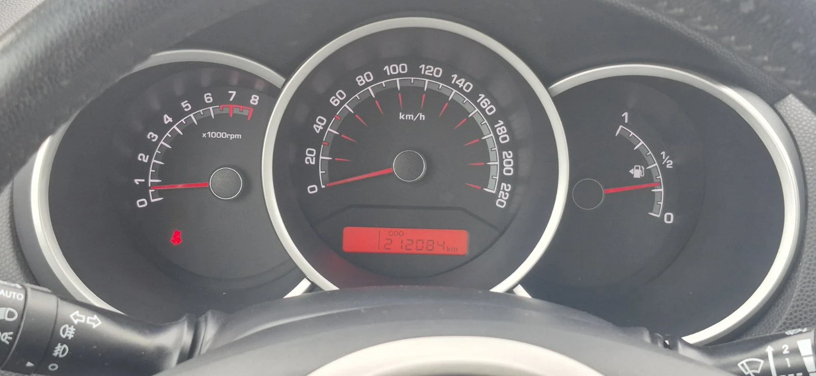 Kia Venga, снимка 9 - Автомобили и джипове - 56481005