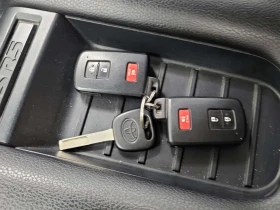 Toyota Tundra * CREW CAB SHORT BED * , снимка 10