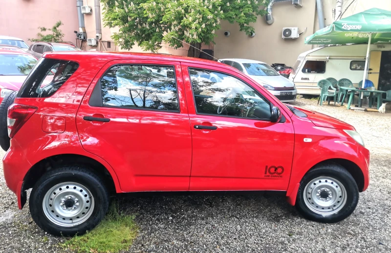 Daihatsu Terios 1.5VVti 4x4, снимка 6 - Автомобили и джипове - 48389064