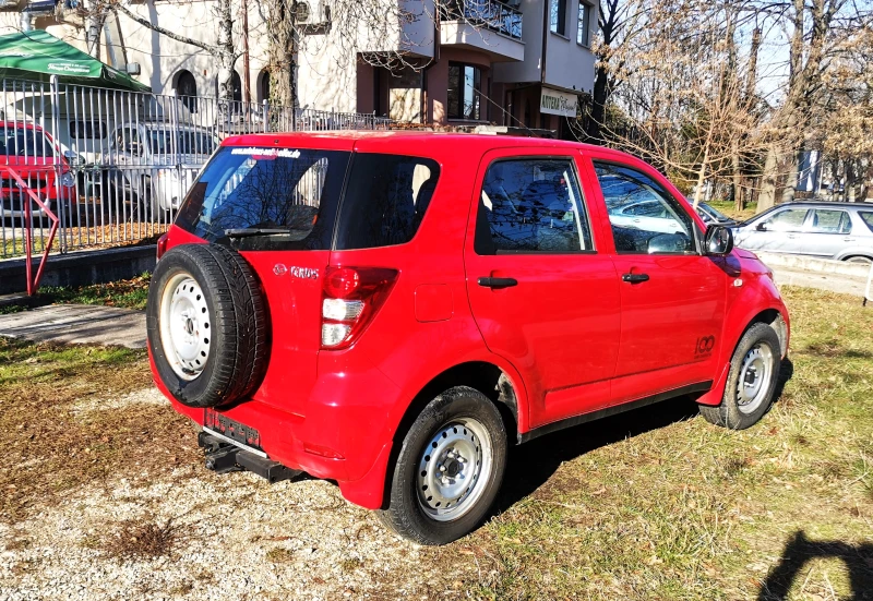 Daihatsu Terios 1.5i 4x4, снимка 3 - Автомобили и джипове - 48389064