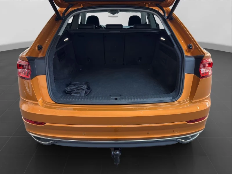 Audi Q8 50 TDI  KAMERA NAVI , снимка 9 - Автомобили и джипове - 52040884