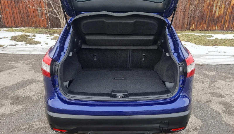 Nissan Qashqai УНИКАТ   1.2-4 цилиндров.  115кс, снимка 9 - Автомобили и джипове - 52595158