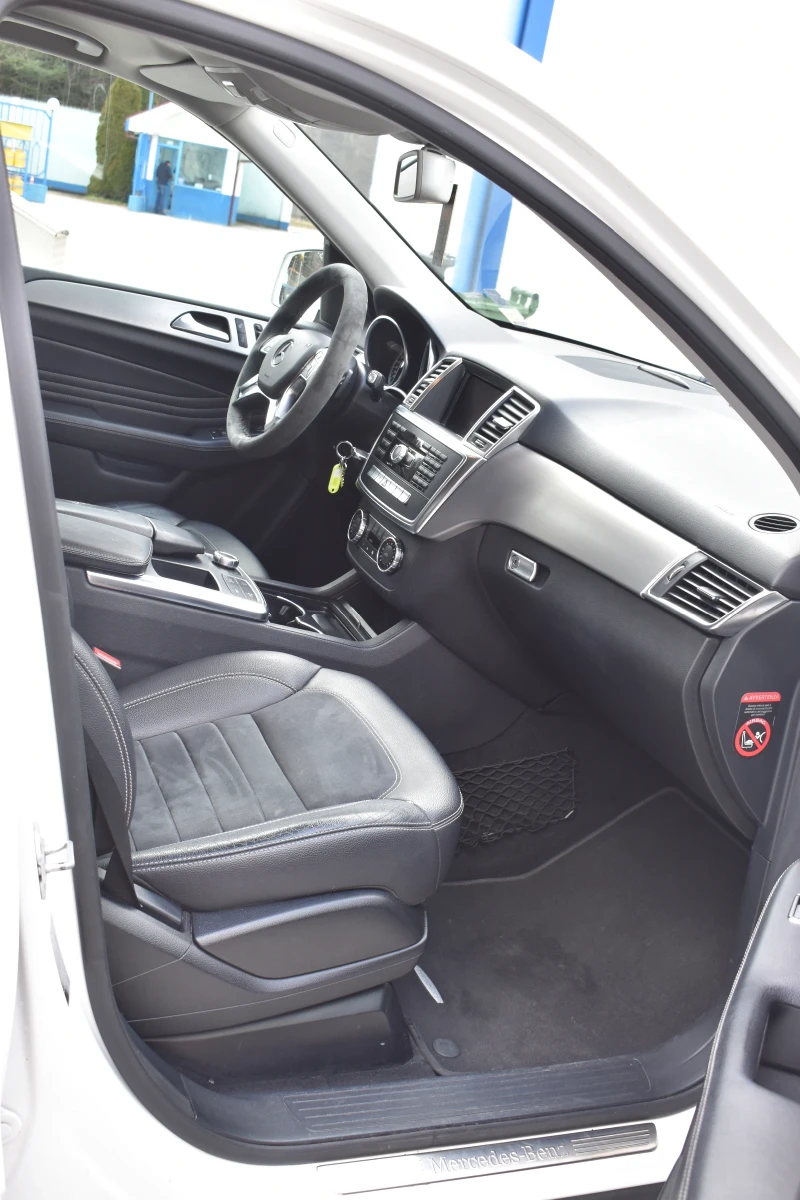Mercedes-Benz ML 250 Ml250 4x4 BlueTEC w166, снимка 8 - Автомобили и джипове - 53590875
