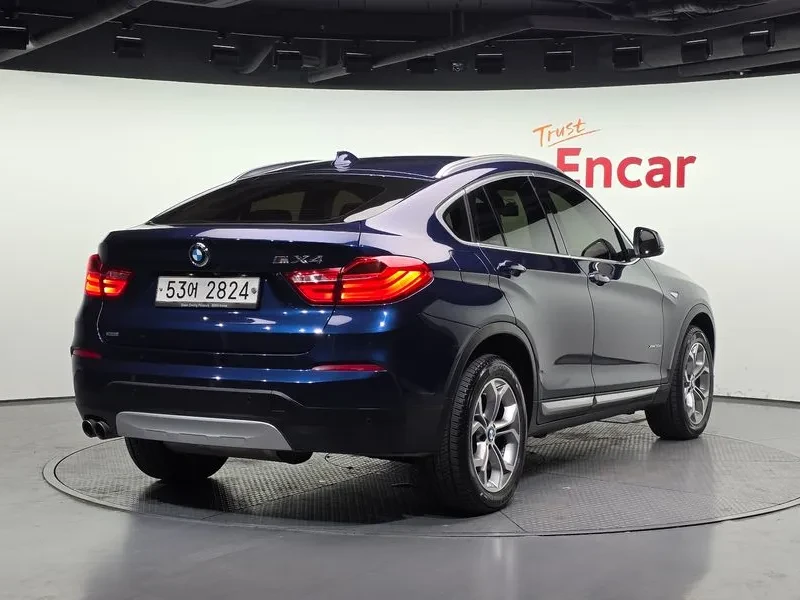 BMW X4 2.0d, снимка 2 - Автомобили и джипове - 54605257