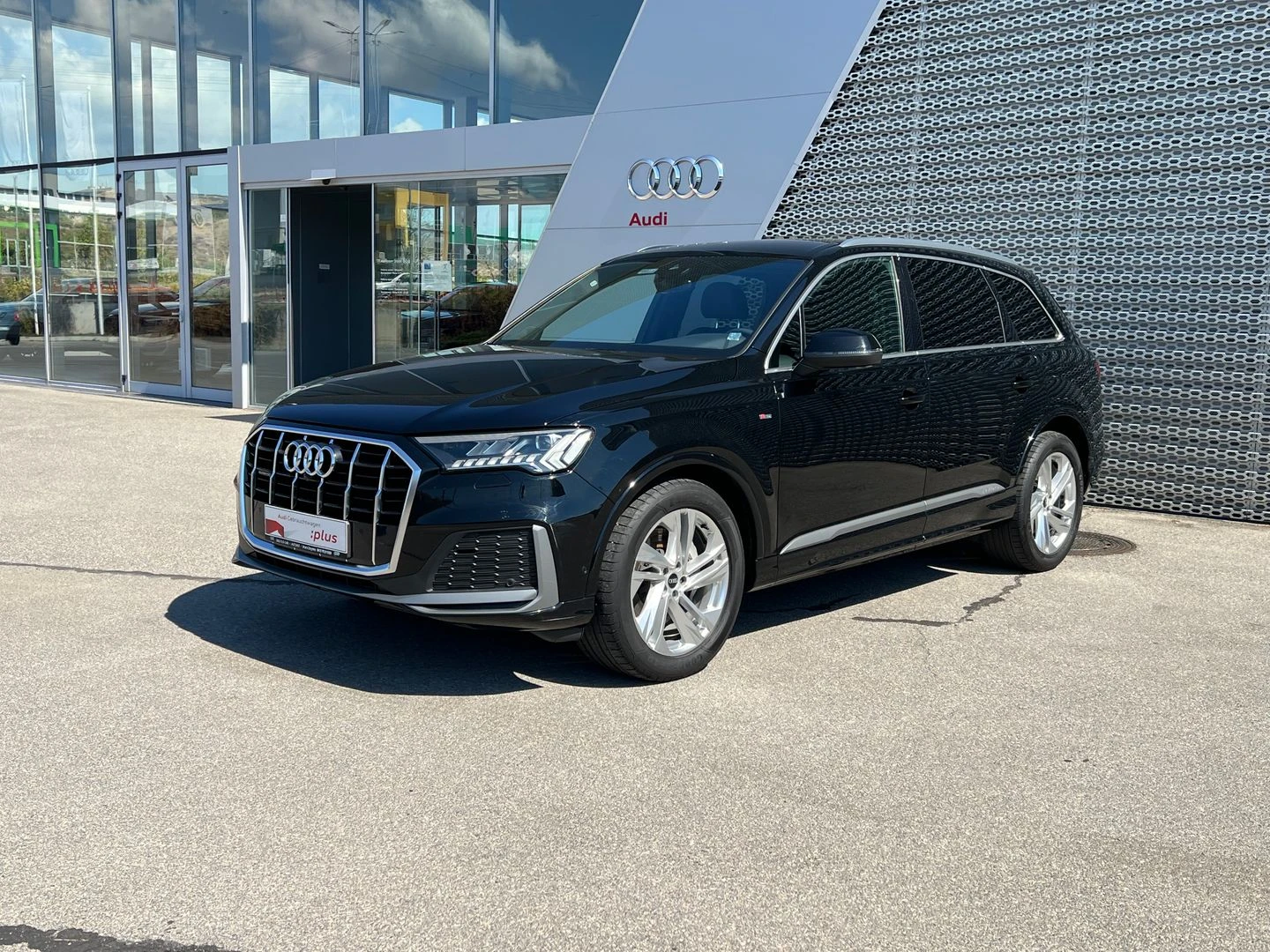 Audi Q7 S line 45 TDI quattro - изображение 4