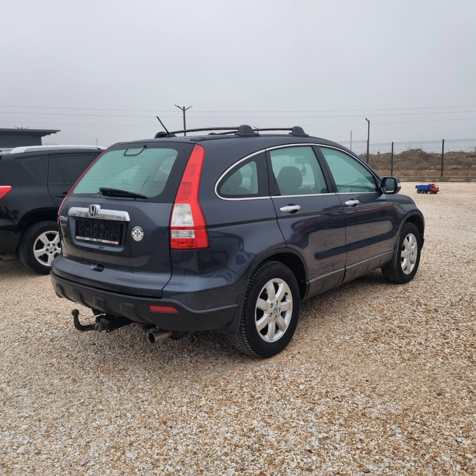 Honda Cr-v 2.0i Автоматик - изображение 4