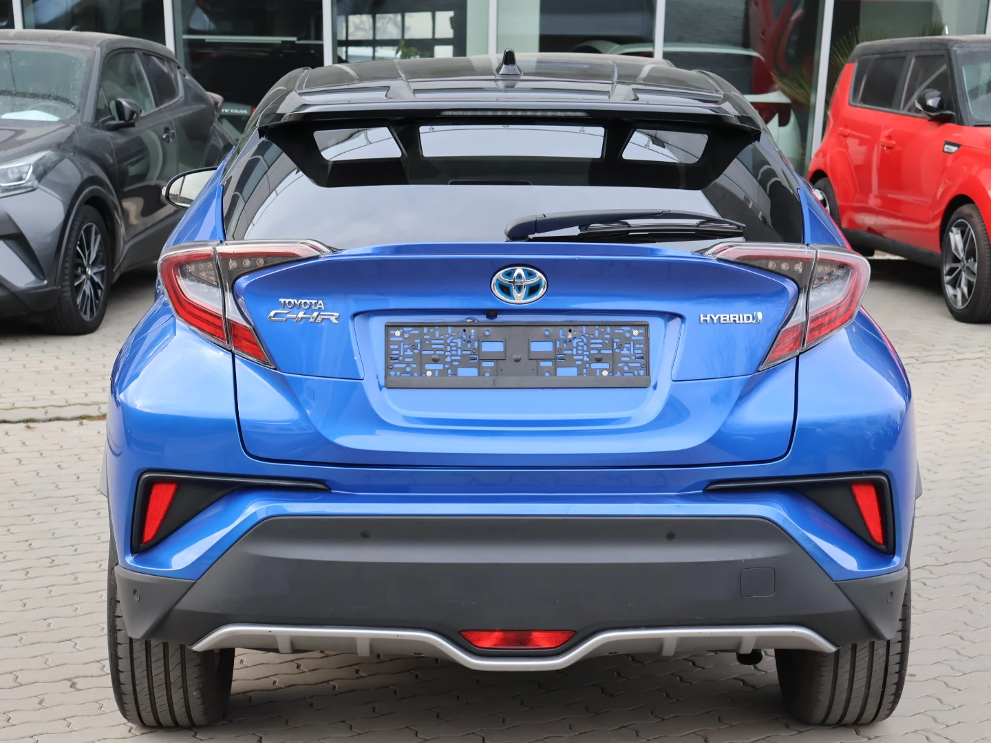 Toyota C-HR LED/BIXENON/ПАРКТРОНИК/ПОДГРЕВ/КАМЕРА/КОЖЕН САЛОН/ - изображение 5