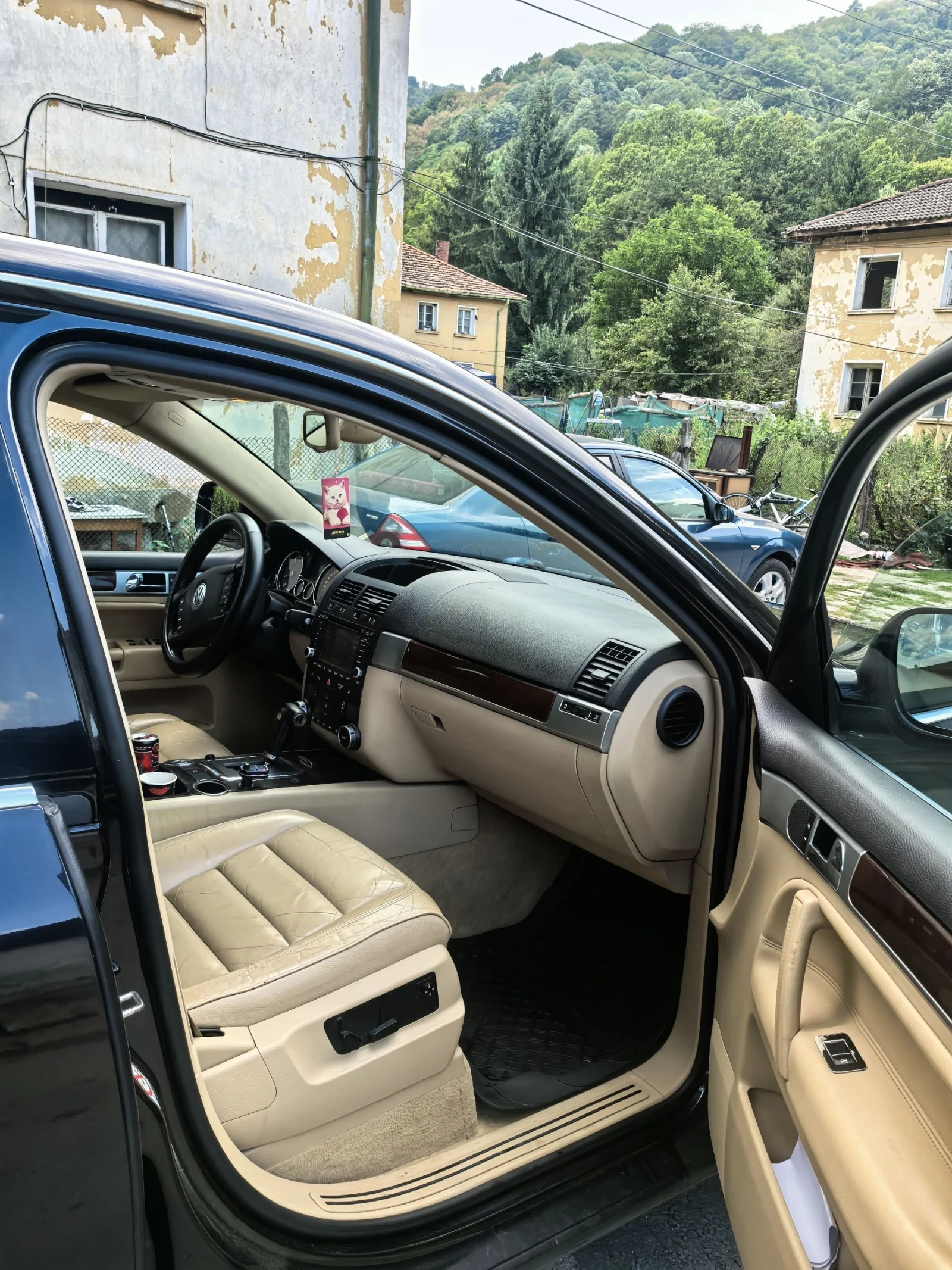 VW Touareg  - изображение 8