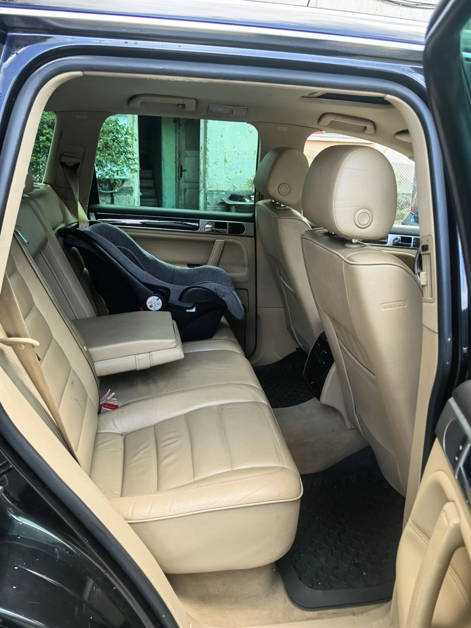 VW Touareg  - изображение 9