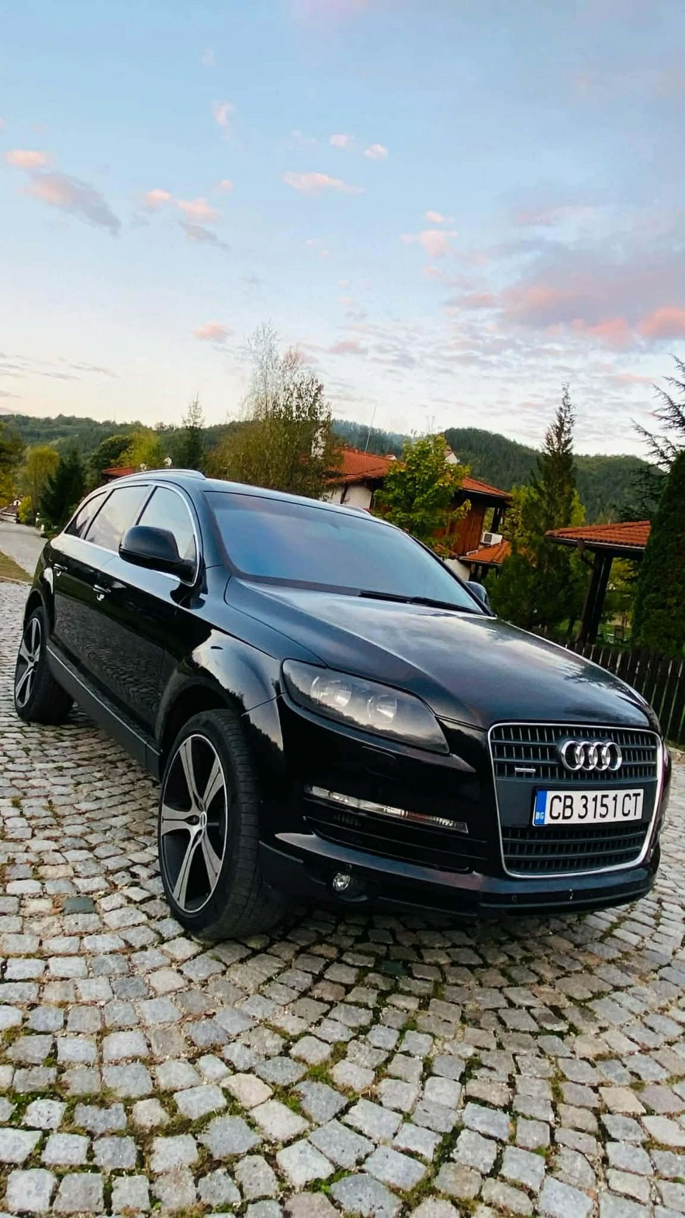 Audi Q7 3.0 TDI 233к.с  седем местен