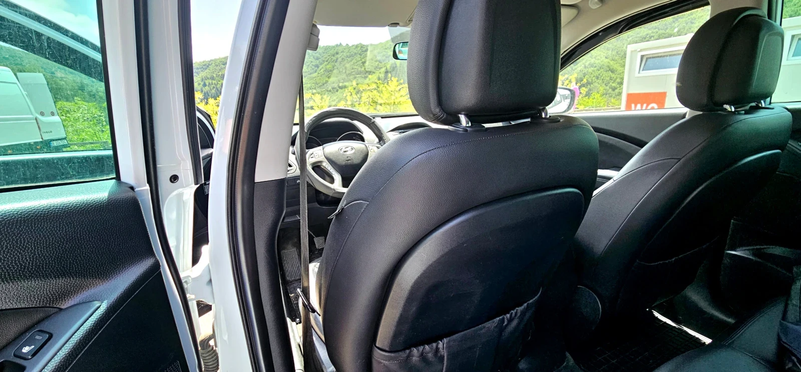 Hyundai IX35 1.7 crdi sport, снимка 6 - Автомобили и джипове - 54409296