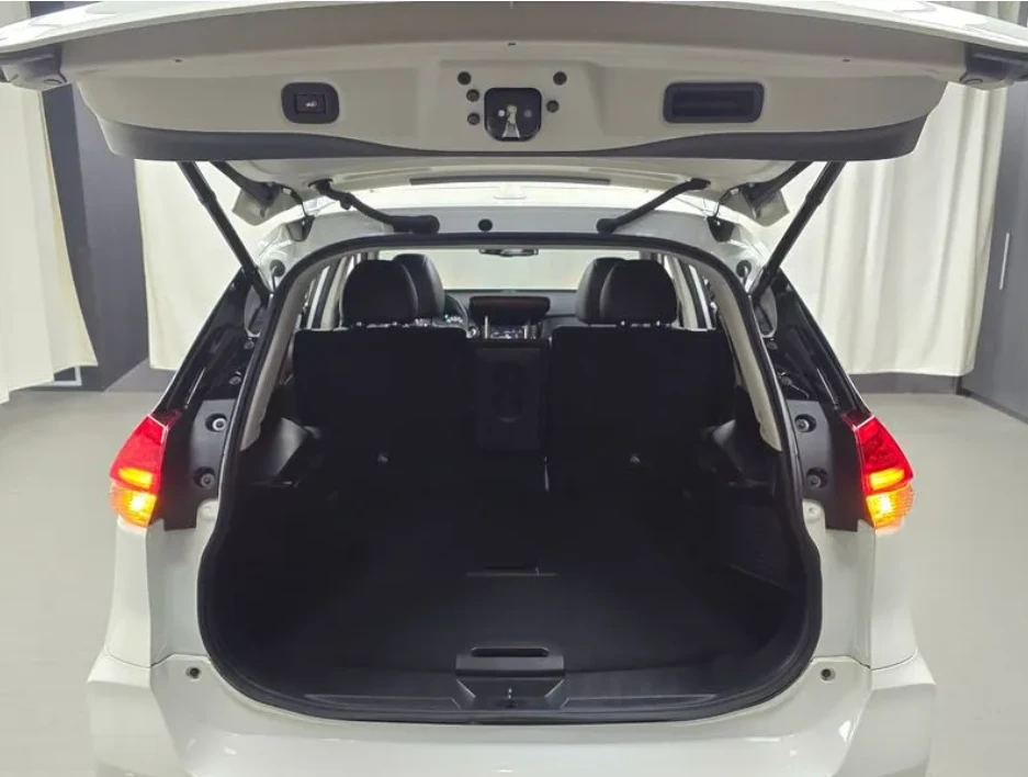 Nissan X-trail  2.5 4Wd, снимка 14 - Автомобили и джипове - 54633198