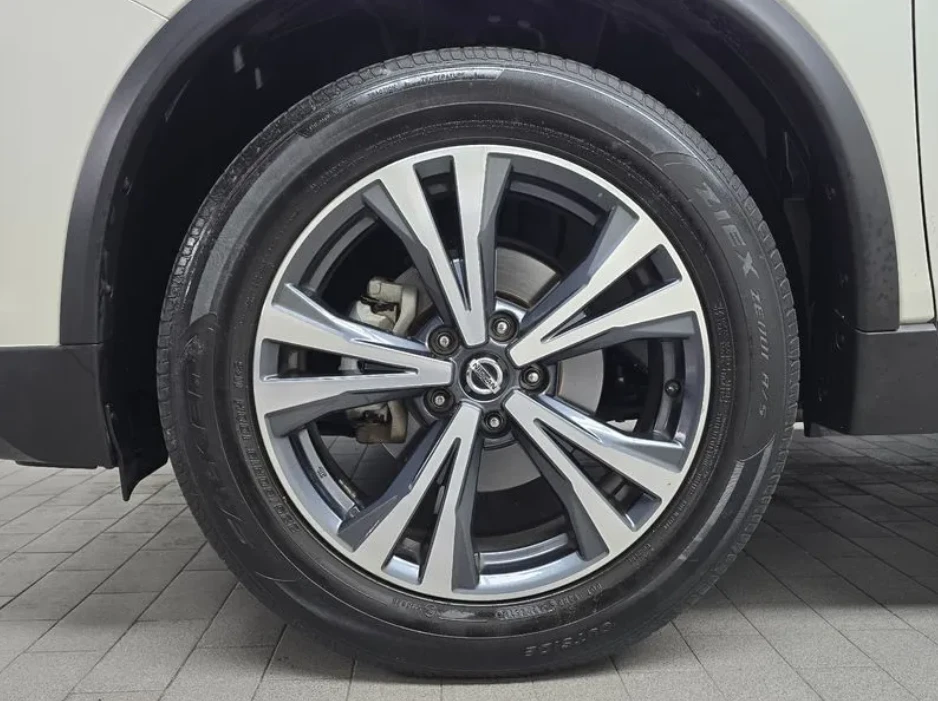 Nissan X-trail  2.5 4Wd, снимка 5 - Автомобили и джипове - 54633198