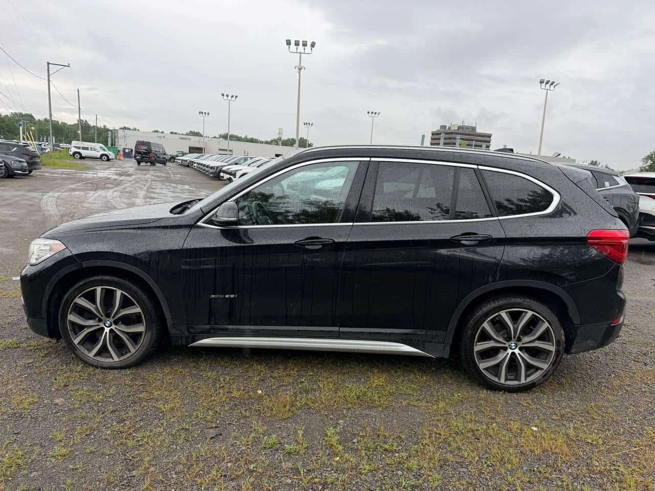 BMW X1 * xDrive28i * CARFAX * БЕЗ ПЪРВОНАЧАЛНА ВНОСКА, снимка 2 - Автомобили и джипове - 55531609