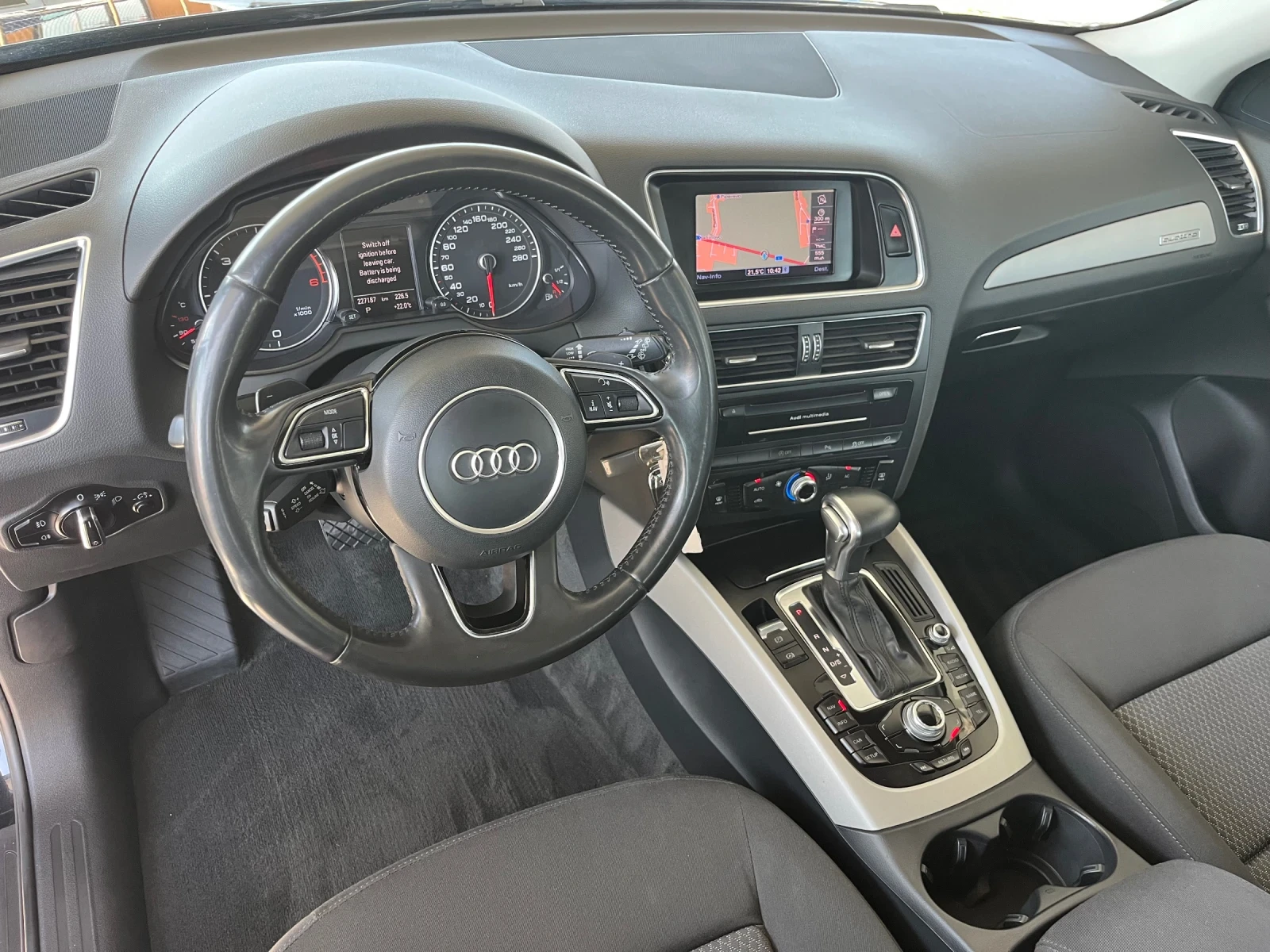 Audi Q5 2.0TDI Quattro/ Automat / Advanced Plus, снимка 7 - Автомобили и джипове - 55555337