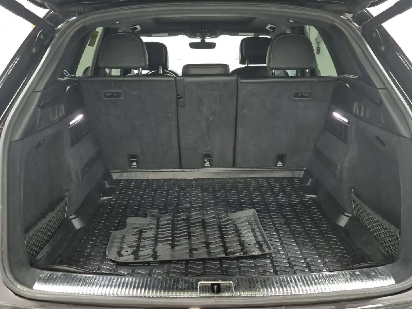 Audi SQ5 Technik, снимка 6 - Автомобили и джипове - 55750059