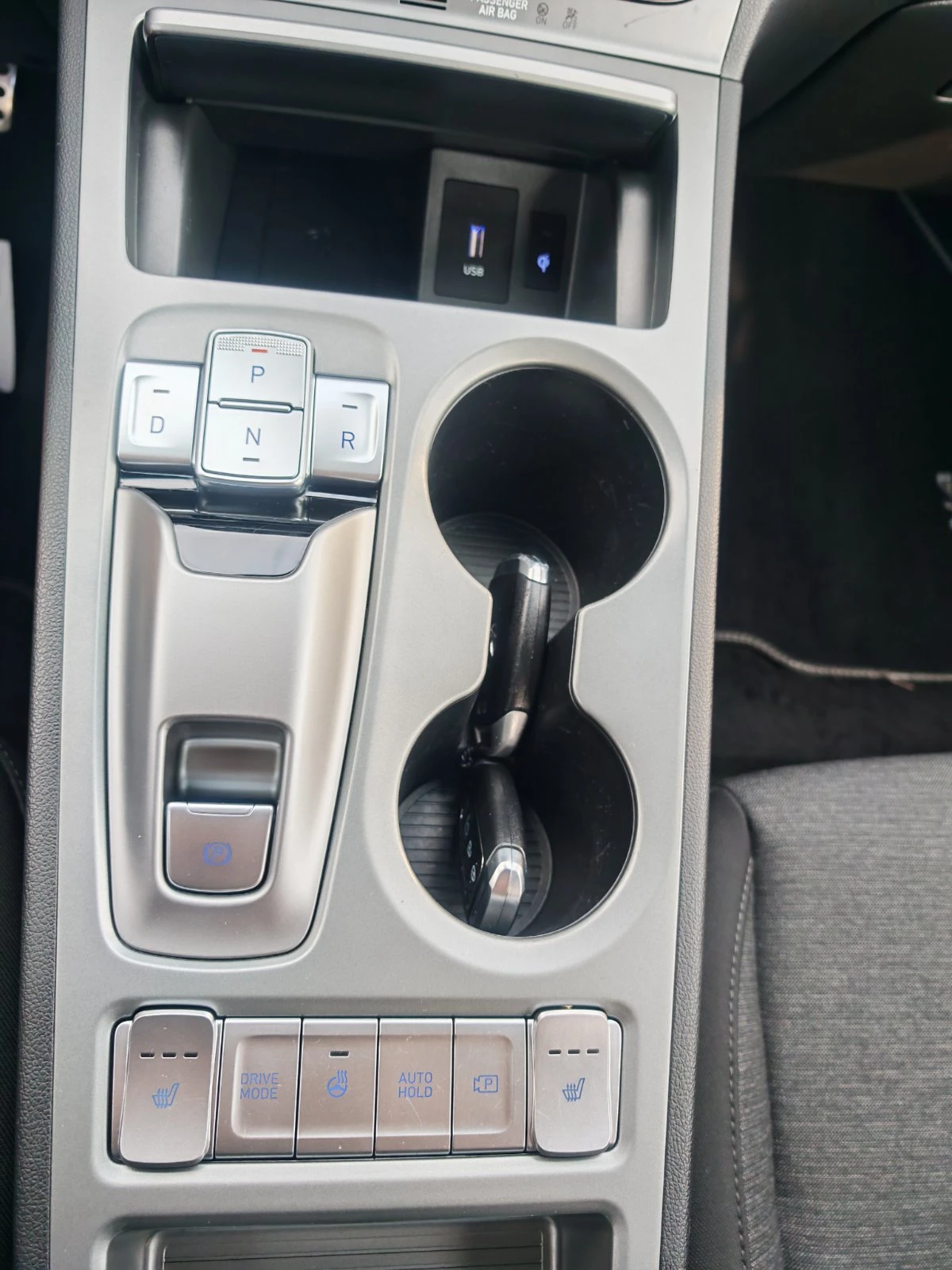Hyundai Kona 64KWh/PRIME/ГАРАНЦИЯ/SOH100%/BLUELINK/2022г., снимка 12 - Автомобили и джипове - 56041637