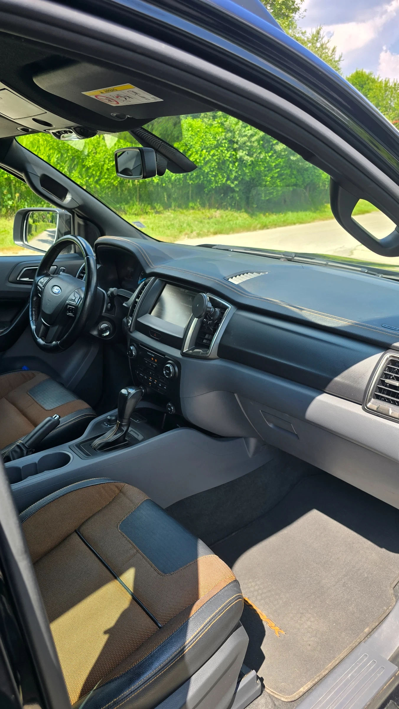 Ford Ranger Wildtrak 3.2, снимка 11 - Автомобили и джипове - 56242039