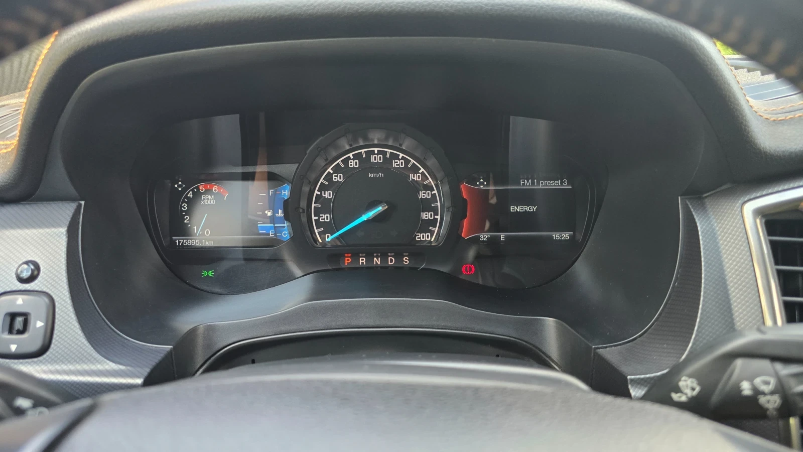 Ford Ranger Wildtrak 3.2, снимка 15 - Автомобили и джипове - 56242039