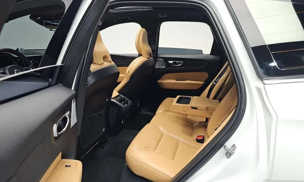 Volvo XC60 * T6 Inscription * ������ ���� �� �������� | Mobile.bg � ����������� 11