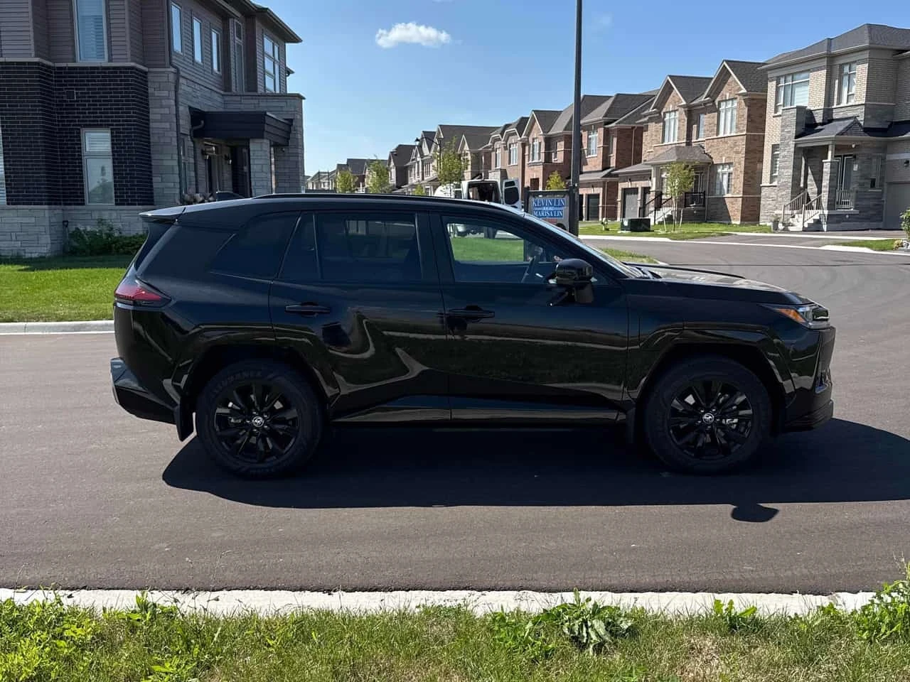 Toyota Rav4 se awd Plug in Hybrid / Carfax / ����������  | Mobile.bg � ����������� 3