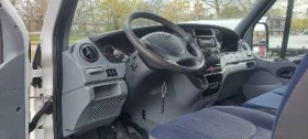 Iveco Daily 2.3 jtd клима, снимка 13