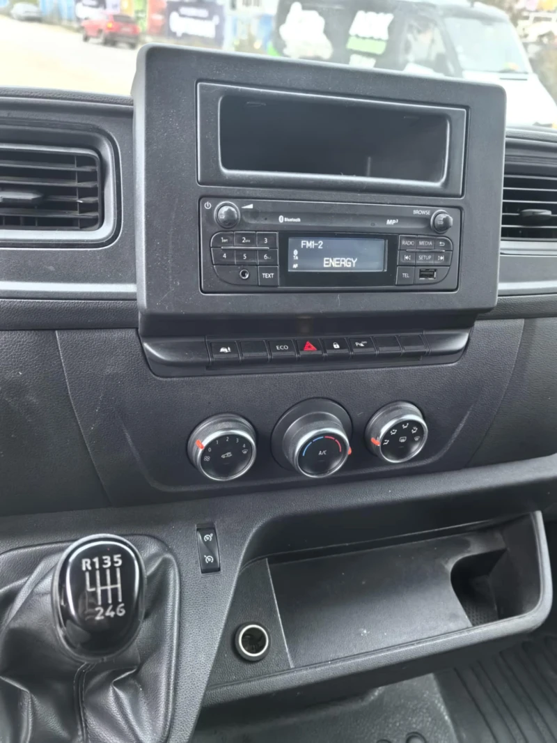 Renault Master 2.3dci, снимка 15 - Бусове и автобуси - 52569933