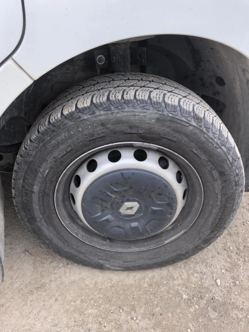 Renault Master 2.3dci, снимка 11 - Бусове и автобуси - 52569933