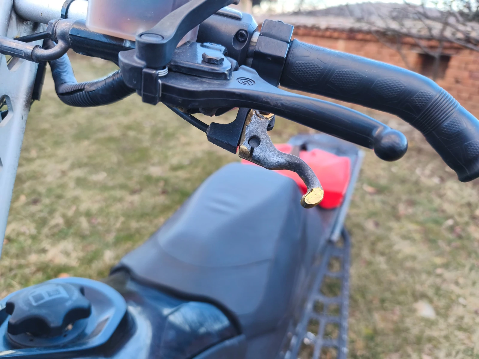 BRP Ski-Doo Summit 800 - изображение 6