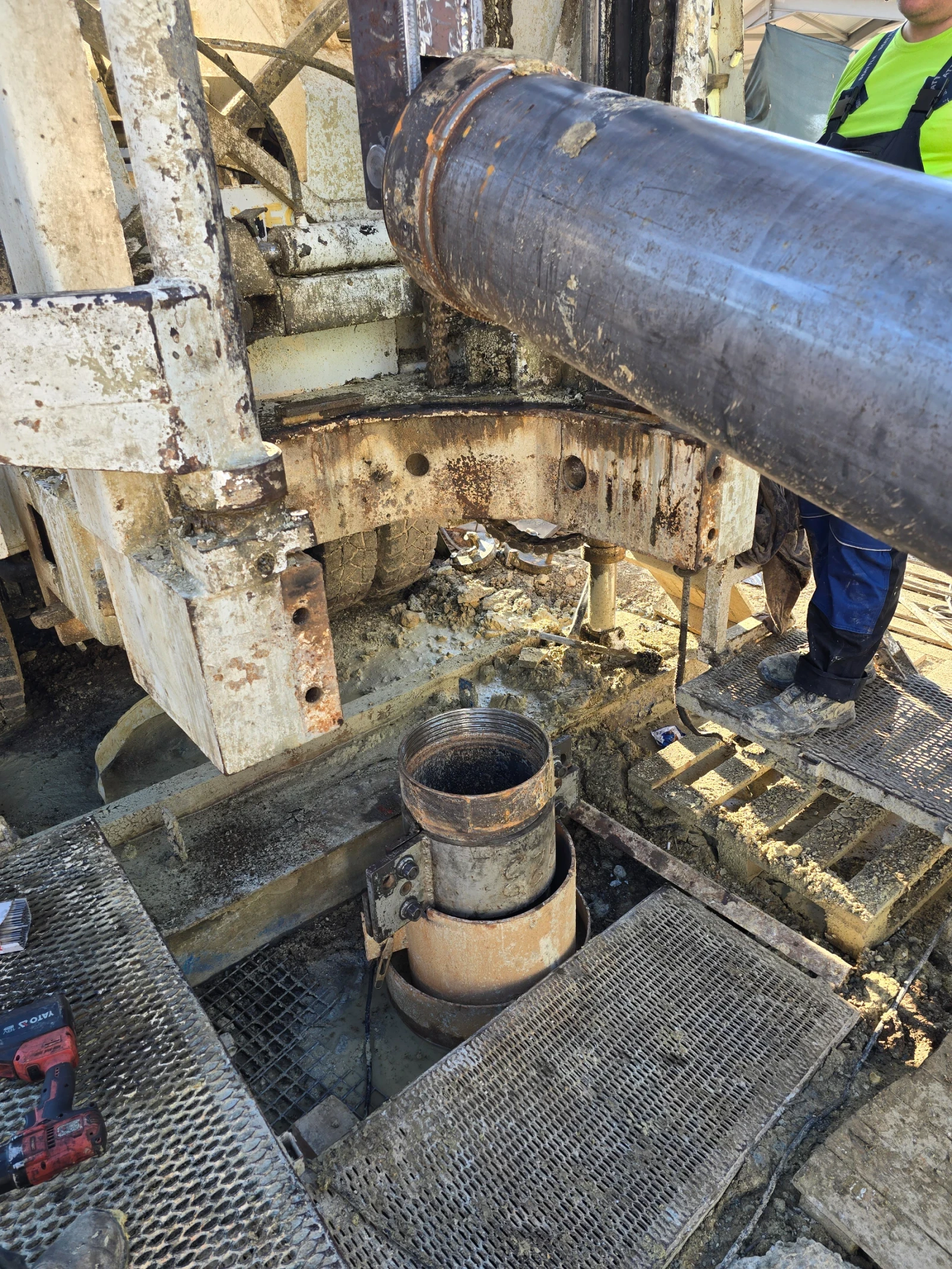 ����� �������������� ������ Soilmec G28 S40 �� ����� ������� ��1400�. | Mobile.bg � ����������� 4