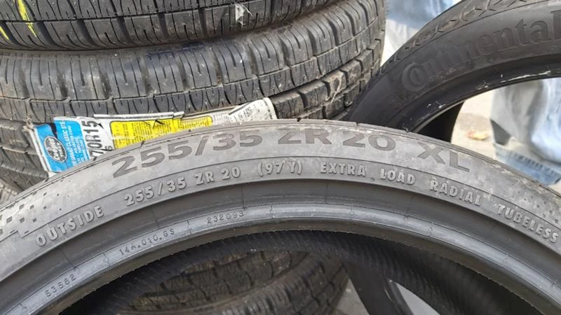 Гуми Летни 255/35R20, снимка 7 - Гуми и джанти - 27418127