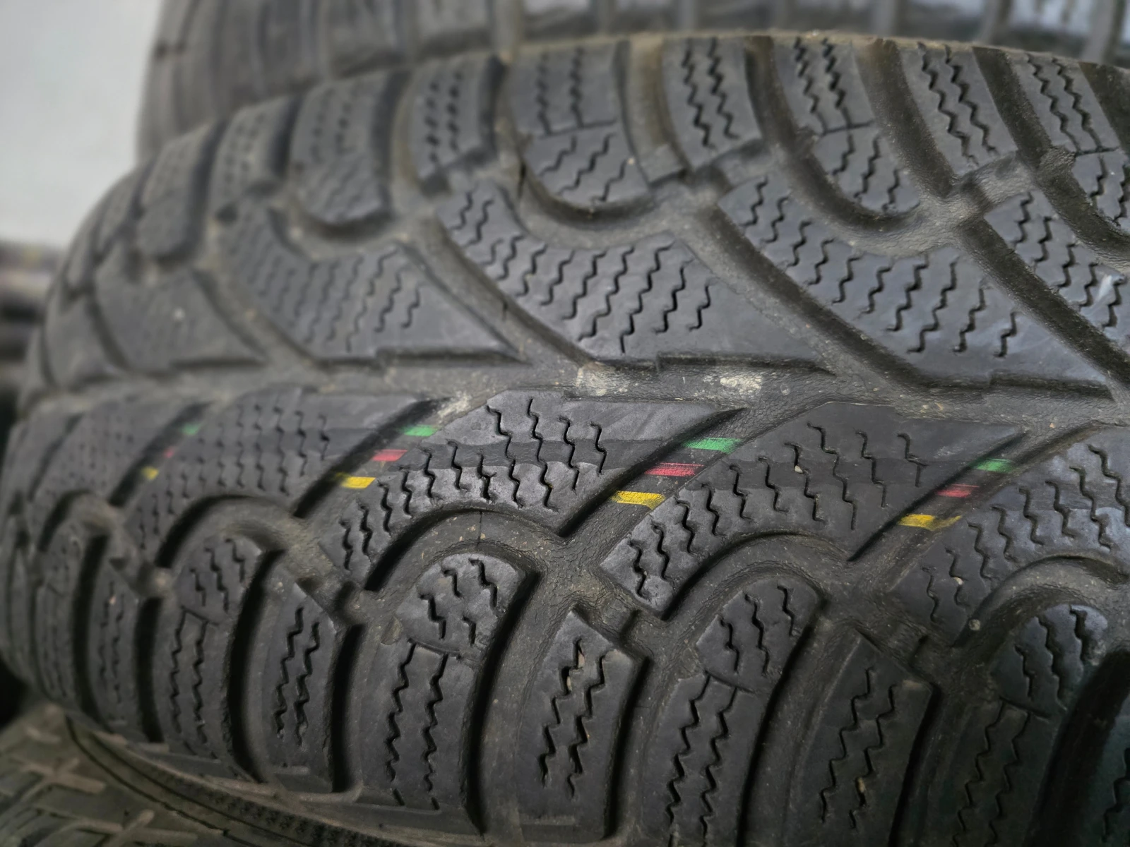 ���� 175/65R15 | Mobile.bg � ����������� 2