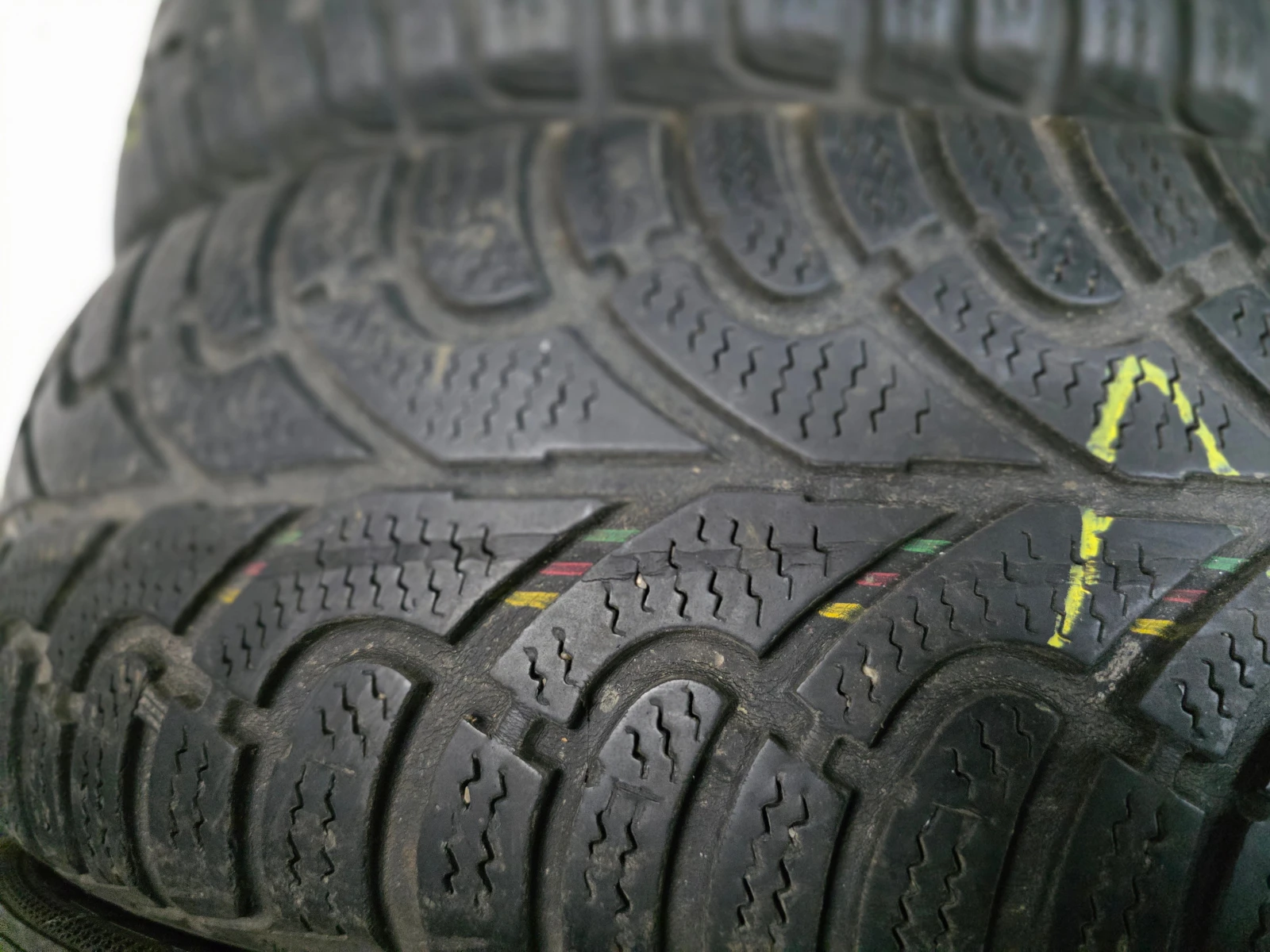 ���� 175/65R15 | Mobile.bg � ����������� 3